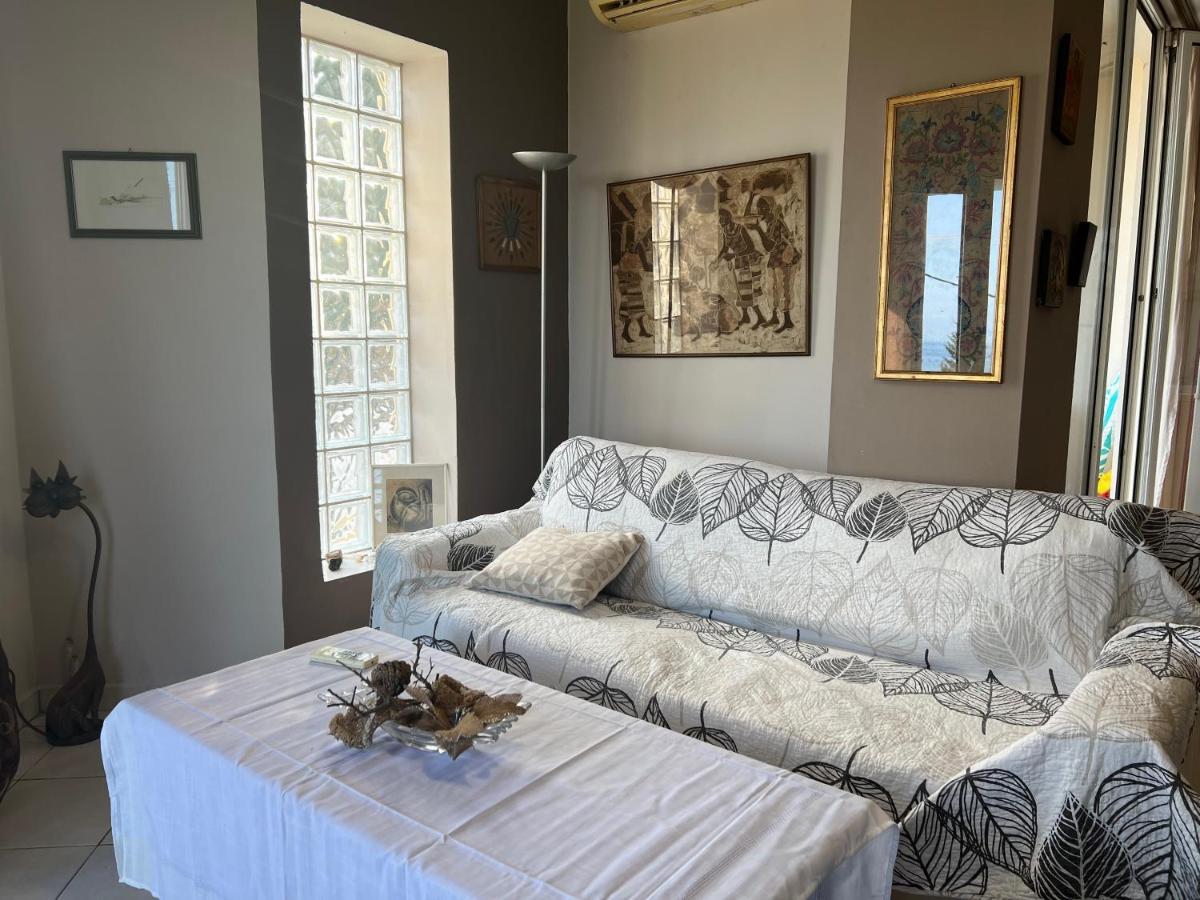 Appartment By The Beach Rhodes City Esterno foto